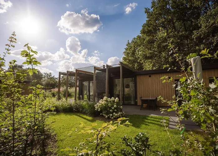 Mooi Twente Lodges - Prive Spa En Sauna